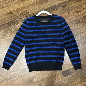 The glam Marc Jacobs sweater